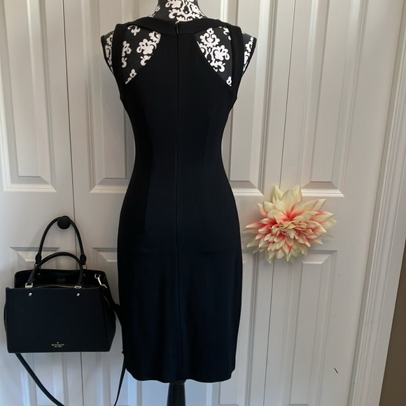 Cache cut out sleeveless LBD little black dress with great lines. - Picture 6 of 13